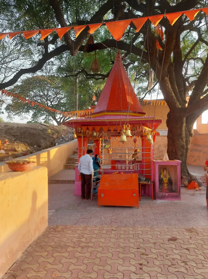 Khodai Mata Mandir, Nandurbar, Maharashtra - Vushii.com Khodai Mata Mandir, Nandurbar, Maharashtra - Vushii.com